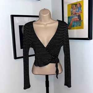 Pinstriped long sleeve crop top